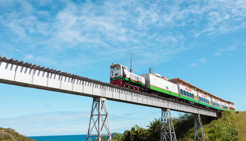 St. Kitts Scenic Railway, Circumnavigates Saint Kitts, Saint Kitts & Nevis